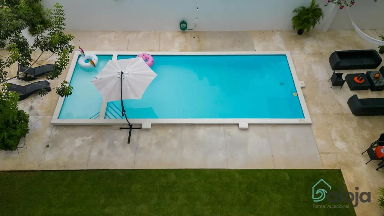 Modern Villa With Private Pool In Cancun